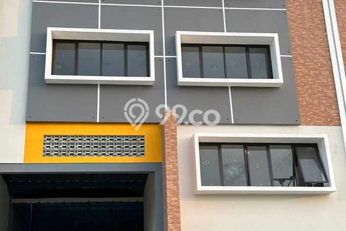 FOR RENT! Gudang di Daan Mogot Cocok untuk Bisnis 1m2 FOR RENT! Gudang di Daan Mogot Cocok untuk Bisnis 1m2