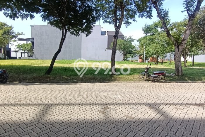 Tanah Dijual Lokasi Strategis di Jakarta Barat dengan Luas 180m2 Tanah Dijual Lokasi Strategis di Jakarta Barat dengan Luas 180m2