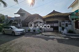 Jual Rumah Strategis Bagus Punya 3 KT di Colomadu Solo SHM Jual Rumah Strategis Bagus Punya 3 KT di Colomadu Solo SHM