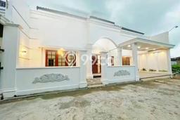 Dijual Rumah 4 Kamar Lokasi Strategis Nyaman dan Strategis di Gentan Dijual Rumah 4 Kamar Lokasi Strategis Nyaman dan Strategis di Gentan