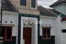 Jual Rumah Minimalis Bagus Punya 2 KT di Mojolaban Sukoharjo SHM Jual Rumah Minimalis Bagus Punya 2 KT di Mojolaban Sukoharjo SHM