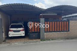 Hunian Cantik Minimalis Lb 108m2 di Banjarsari, Solo Hunian Cantik Minimalis Lb 108m2 di Banjarsari, Solo