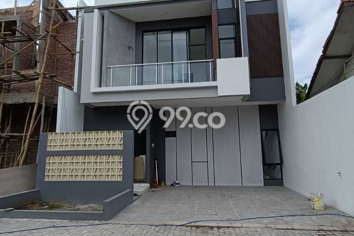 Jual Rumah Bagus Siap Huni LB 130m2 di Colomadu, Solo Jual Rumah Bagus Siap Huni LB 130m2 di Colomadu, Solo