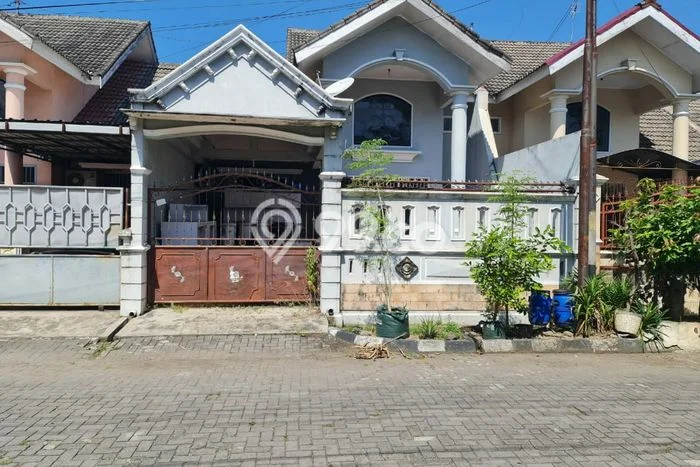 Rumah Strategis Minimalis Lb 100m2 di Solo Baru, Solo Rumah Strategis Minimalis Lb 100m2 di Solo Baru, Solo