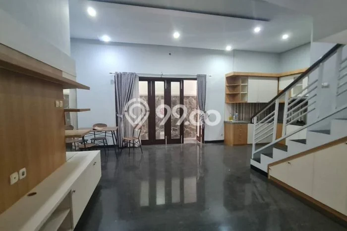 Rumah Cantik Siap Pakai Di Serengan Luas 200m2 Lokasi Strategis Rumah Cantik Siap Pakai Di Serengan Luas 200m2 Lokasi Strategis