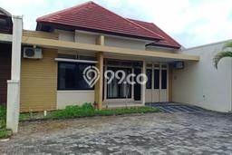 Dijual Cepat Rumah Favorit Siap Huni LB 110m2 di Colomadu, Karanganyar Dijual Cepat Rumah Favorit Siap Huni LB 110m2 di Colomadu, Karanganyar