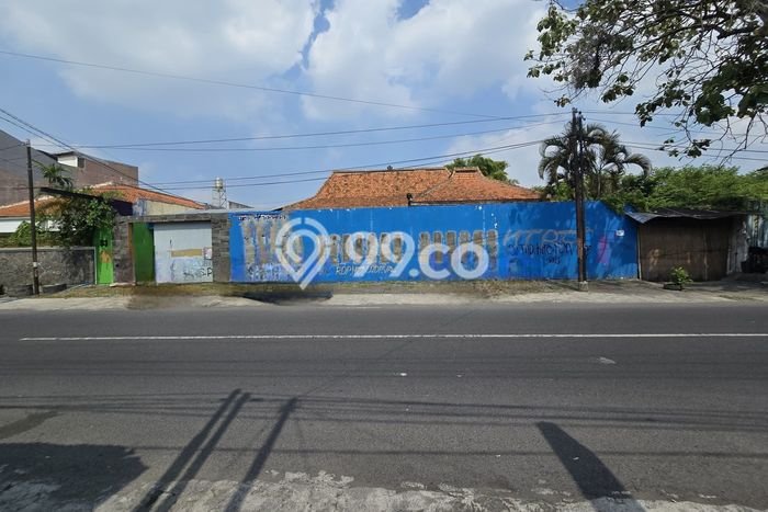 Komersial Disewa di Serengan, Surakarta, LT 930m2 / LB 650m2 Komersial Disewa di Serengan, Surakarta, LT 930m2 / LB 650m2