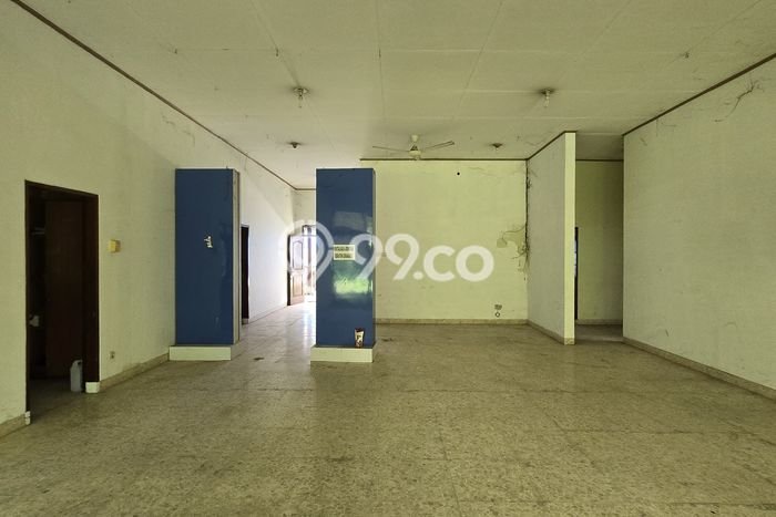 Komersial Disewa di Serengan, Surakarta, LT 930m2 / LB 650m2 Komersial Disewa di Serengan, Surakarta, LT 930m2 / LB 650m2