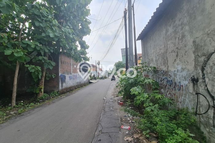 Untuk Dijual Tanah 855m2 di Klodran, Karanganyar Untuk Dijual Tanah 855m2 di Klodran, Karanganyar