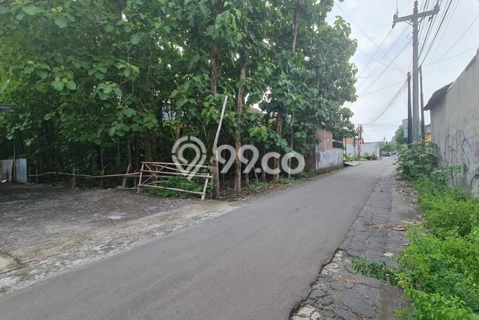 Untuk Dijual Tanah 855m2 di Klodran, Karanganyar Untuk Dijual Tanah 855m2 di Klodran, Karanganyar
