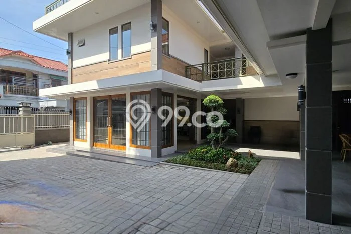 Dijual Rumah Mewah Exclusive di Laweyan, Surakarta Dijual Rumah Mewah Exclusive di Laweyan, Surakarta