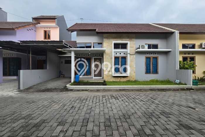 Rumah Minimalis 3 KT di Solo Baru Surakarta Unfurnished Rumah Minimalis 3 KT di Solo Baru Surakarta Unfurnished