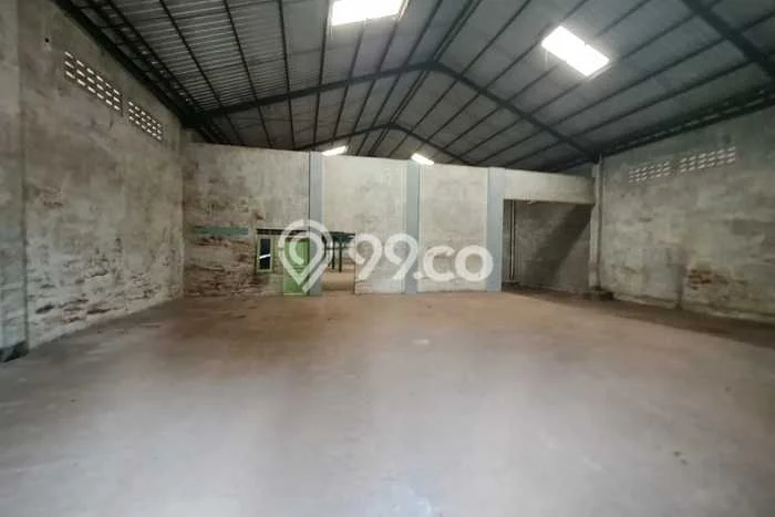 Disewakan Gudang di , Luas 750m2m², Area Berkembang Disewakan Gudang di , Luas 750m2m², Area Berkembang