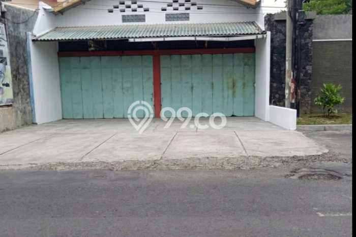 Gudang untuk disewa di Gentan punya LT 250m2 & LB 250m2 harga sewa kompetitif Gudang untuk disewa di Gentan punya LT 250m2 & LB 250m2 harga sewa kompetitif