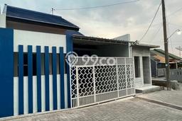 Lokasi strategis! Rumah siap pakai disewakan di mojosongo LB 50m2 Lokasi strategis! Rumah siap pakai disewakan di mojosongo LB 50m2