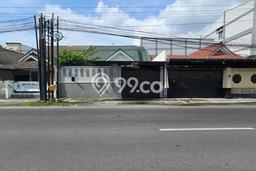 Lokasi strategis! Rumah siap pakai disewakan di Solo Baru LB 150m2 Lokasi strategis! Rumah siap pakai disewakan di Solo Baru LB 150m2