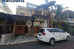 Jual Rumah Favorit Siap Huni LB 200m2 di Colomadu, Solo Jual Rumah Favorit Siap Huni LB 200m2 di Colomadu, Solo