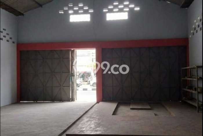 Gudang untuk disewa di Gentan punya LT 250m2 & LB 250m2 harga sewa kompetitif Gudang untuk disewa di Gentan punya LT 250m2 & LB 250m2 harga sewa kompetitif