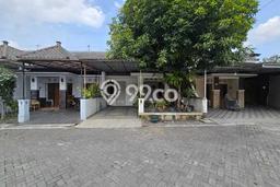 HARGA SPESIAL! Rumah di Colomadu, Solo, Luas 119m² LB 900m² BISA KPR! HARGA SPESIAL! Rumah di Colomadu, Solo, Luas 119m² LB 900m² BISA KPR!