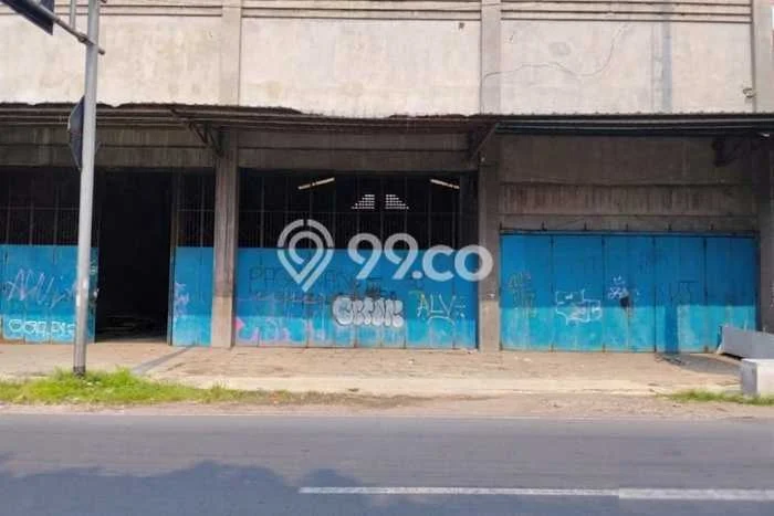 Gudang disewakan lokasi strategis Pasar Kliwon Solo 600m2 Gudang disewakan lokasi strategis Pasar Kliwon Solo 600m2