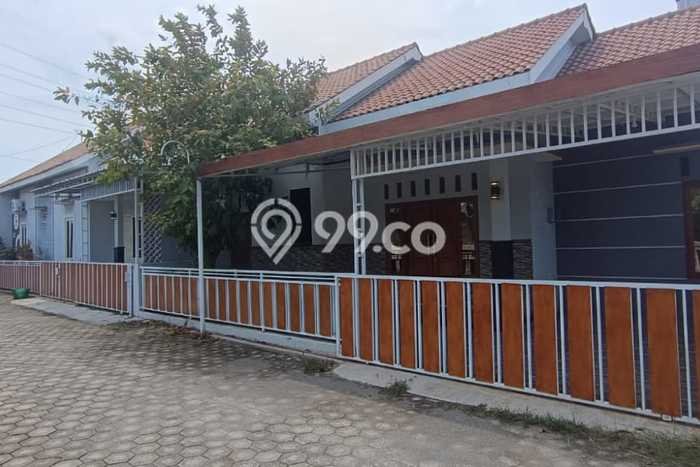 Rumah Modern Minimalis 3 Kamar Bisa Langsung Pindah di Solo Baru Rumah Modern Minimalis 3 Kamar Bisa Langsung Pindah di Solo Baru