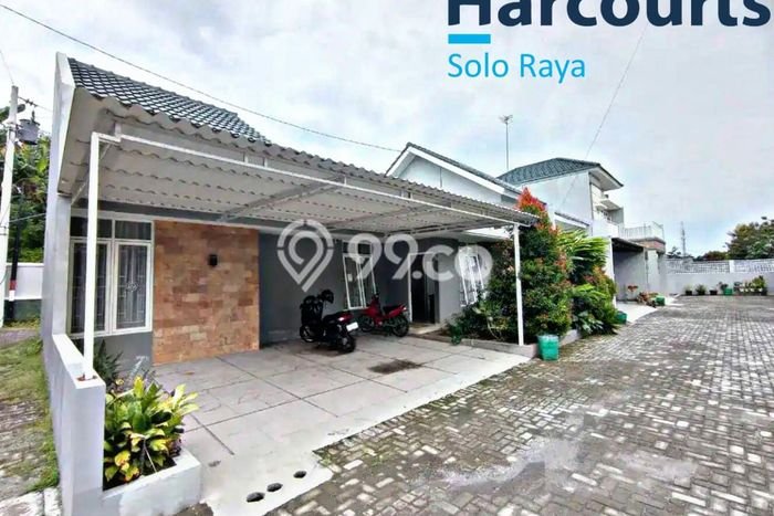 Dijual Rumah Strategis Bagus Punya 3 KT di Jebres Solo SHM Dijual Rumah Strategis Bagus Punya 3 KT di Jebres Solo SHM