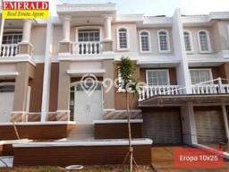 Ready to Use! Premium House LT 250m2 Desain Elegan di Green Lake City Ready to Use! Premium House LT 250m2 Desain Elegan di Green Lake City