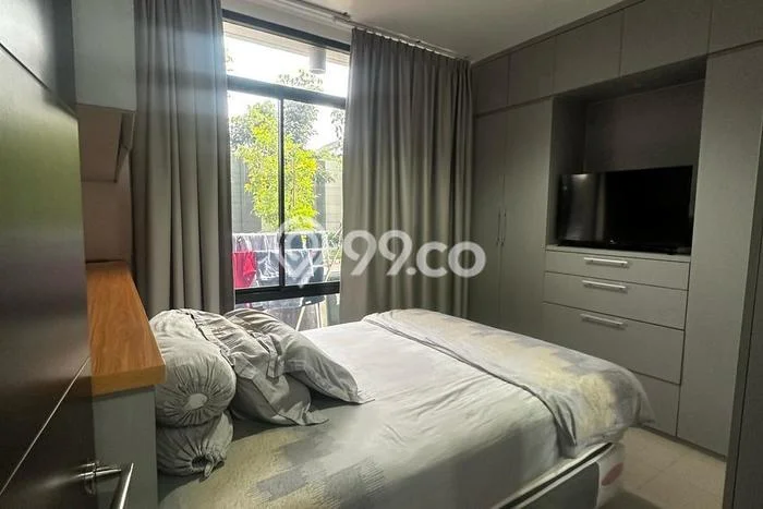 Jarang Ada! Rumah Kontrakan 2 Kamar Bagus Siap Huni Semanan Jarang Ada! Rumah Kontrakan 2 Kamar Bagus Siap Huni Semanan