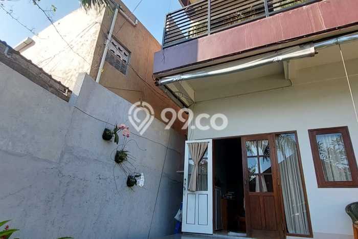 FOR SALE! Vila Kawasan , Area 200m2m², Posisi Premium FOR SALE! Vila Kawasan , Area 200m2m², Posisi Premium