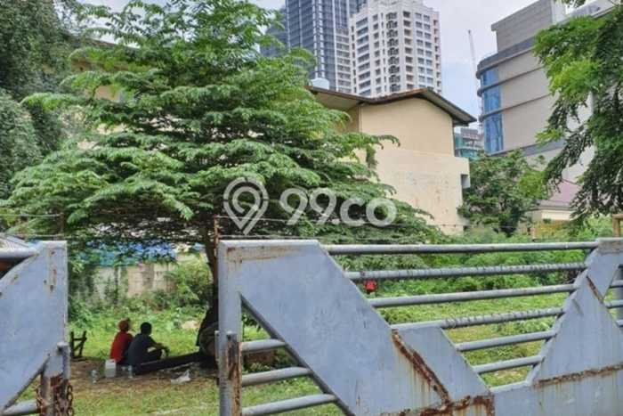 Tanah Dijual Lokasi Kebayoran Baru, Jakarta Selatan Luas 645m2 Legalitas Aman Tanah Dijual Lokasi Kebayoran Baru, Jakarta Selatan Luas 645m2 Legalitas Aman