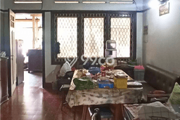 Hunian Mewah LB 350m2 Siap Pakai Desain Elegan di Cipaganti, Bandung Hunian Mewah LB 350m2 Siap Pakai Desain Elegan di Cipaganti, Bandung