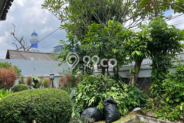 Rumah Mewah Siap Huni LT 571m2 di Pasar Minggu, Jakarta Selatan Rumah Mewah Siap Huni LT 571m2 di Pasar Minggu, Jakarta Selatan