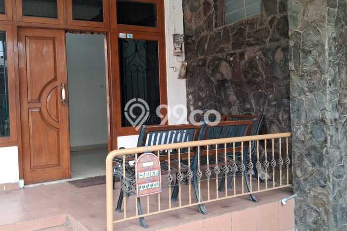 Rumah Eksklusif Dijual LT 166m2 di Semarang Timur, Semarang Rumah Eksklusif Dijual LT 166m2 di Semarang Timur, Semarang