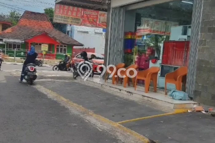 Tanah Dijual di Semarang Seluas 743m2 Strategis Tanah Dijual di Semarang Seluas 743m2 Strategis