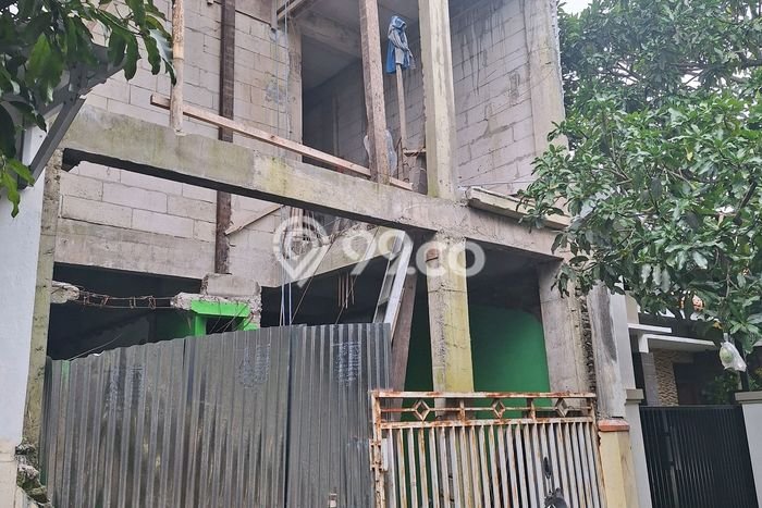 Dijual Kost Strategis di Tembalang, Semarang 10 KT, 10 KM, Luas Bangunan 225m2 Dijual Kost Strategis di Tembalang, Semarang 10 KT, 10 KM, Luas Bangunan 225m2