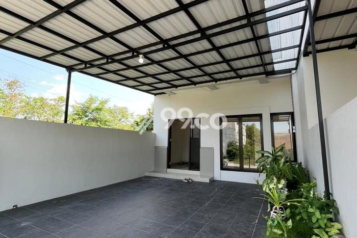 Rumah Modern Minimalis 3 KT Siap Huni di Pedurungan Rumah Modern Minimalis 3 KT Siap Huni di Pedurungan