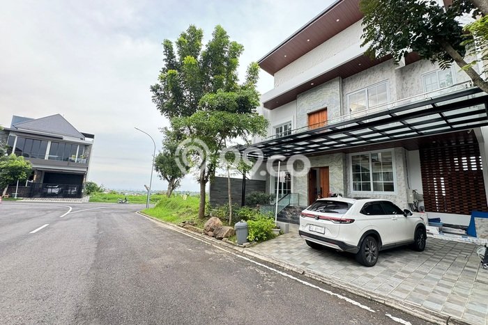 For Sale Rumah Elit Exclusive di Tembalang, Semarang For Sale Rumah Elit Exclusive di Tembalang, Semarang