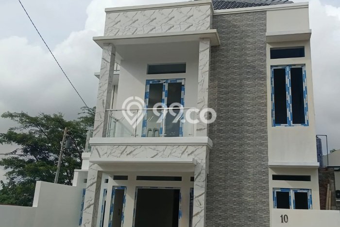 For Sale Rumah 3 Kamar Lokasi Ideal Bagus dan Strategis di Tembalang For Sale Rumah 3 Kamar Lokasi Ideal Bagus dan Strategis di Tembalang