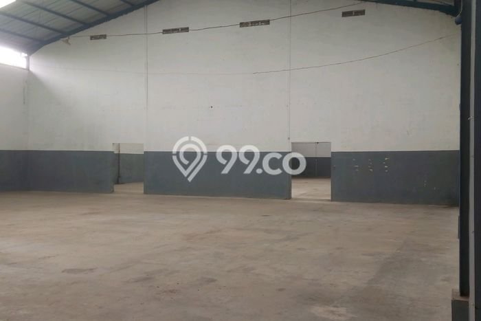 Unit Gudang disewakan di Karawaci Tangerang dengan LT 1000m2 / LB 900m2 Unit Gudang disewakan di Karawaci Tangerang dengan LT 1000m2 / LB 900m2