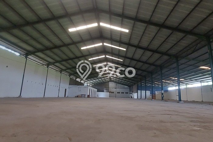 Gudang bagus disewakan di Neglasari Tangerang dengan LB 2300m2 harga sewa terbaik Gudang bagus disewakan di Neglasari Tangerang dengan LB 2300m2 harga sewa terbaik