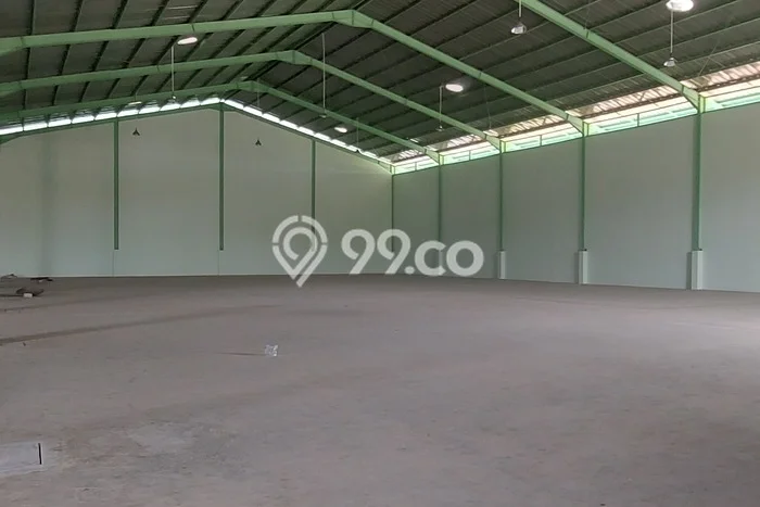 Gudang untuk disewa di Sepatan punya LT 2500m2 & LB 2016m2 harga sewa kompetitif Gudang untuk disewa di Sepatan punya LT 2500m2 & LB 2016m2 harga sewa kompetitif