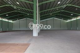 Area Strategis! Disewakan Gudang Lokasi Sepatan, Tangerang Cocok untuk Bisnis Area Strategis! Disewakan Gudang Lokasi Sepatan, Tangerang Cocok untuk Bisnis