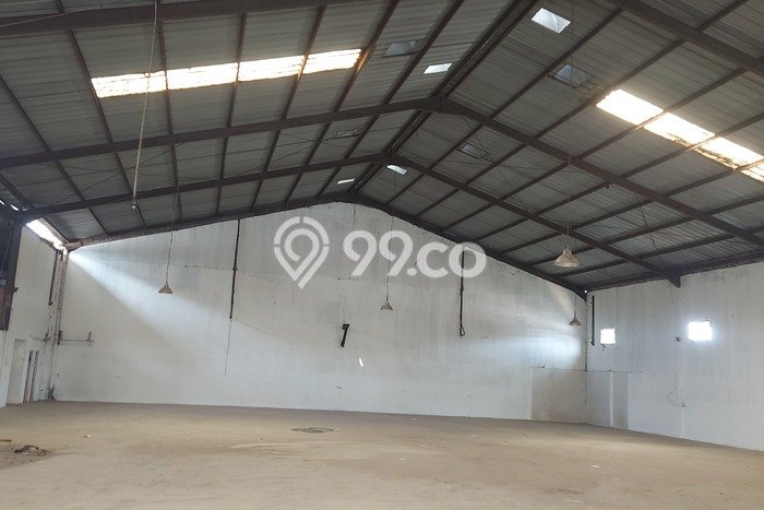 Gudang bagus disewakan di Cipondoh Tangerang dengan LB 1600m2 harga sewa terbaik Gudang bagus disewakan di Cipondoh Tangerang dengan LB 1600m2 harga sewa terbaik