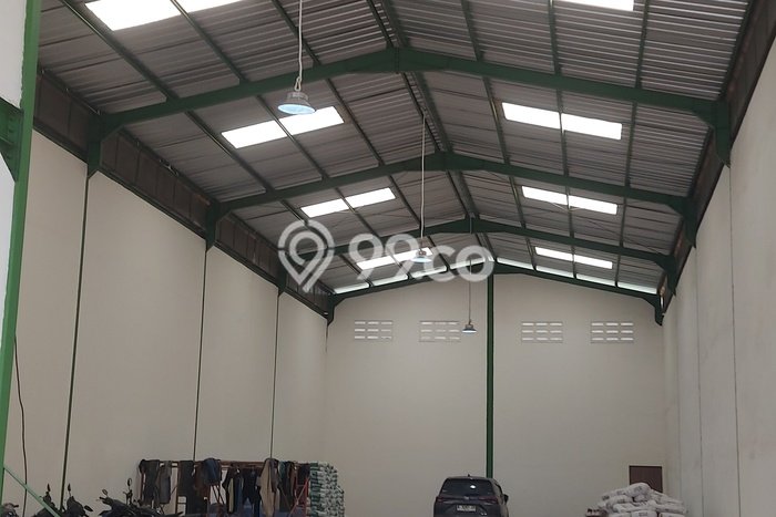 Gudang Disewa di Jati Uwung, Tangerang, LT 360m2 / LB 360m2 Gudang Disewa di Jati Uwung, Tangerang, LT 360m2 / LB 360m2