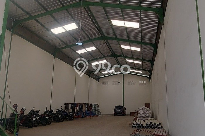 Unit Gudang disewakan di Jati Uwung Tangerang dengan LT 360m2 / LB 360m2 Unit Gudang disewakan di Jati Uwung Tangerang dengan LT 360m2 / LB 360m2