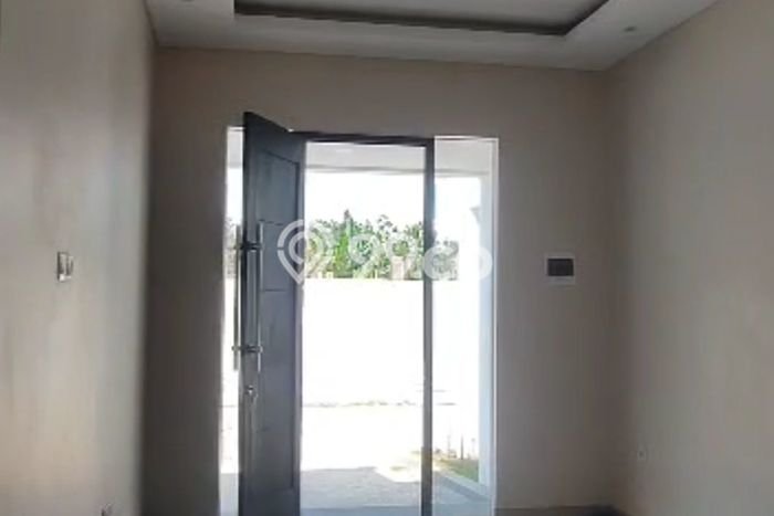 PROPERTI PILIHAN! Rumah Asri area Pedurungan, LT 79m² LB 120m² PROPERTI PILIHAN! Rumah Asri area Pedurungan, LT 79m² LB 120m²