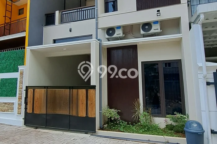 For Sale Rumah 5 Kamar Lokasi Strategis Bagus dan Strategis di Tembalang For Sale Rumah 5 Kamar Lokasi Strategis Bagus dan Strategis di Tembalang