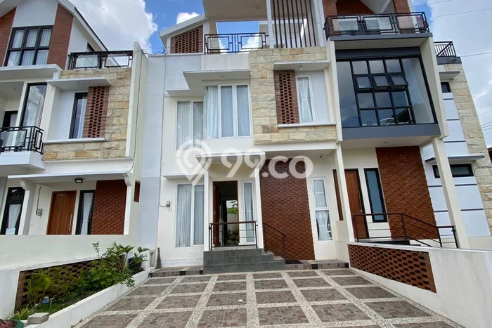 Disewakan Rumah Konsep Modern di Batu Batu dengan 3 KT Disewakan Rumah Konsep Modern di Batu Batu dengan 3 KT