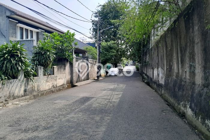 Tanah Kosong Dijual di Jakarta Selatan dengan Area 642m2 Tanah Kosong Dijual di Jakarta Selatan dengan Area 642m2