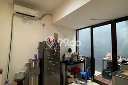 For Sale Hunian Rumah Terawat 3 KT di Bintaro, Tangerang Selatan For Sale Hunian Rumah Terawat 3 KT di Bintaro, Tangerang Selatan